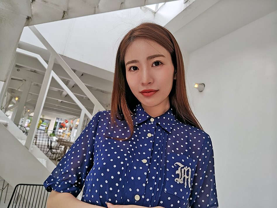 AQUOS R9 で撮影