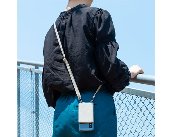 AQUOS wish3 SH-53D ショルダーストラップ付きレザーケース 「SHOULDER POCKET」 ピンク 4