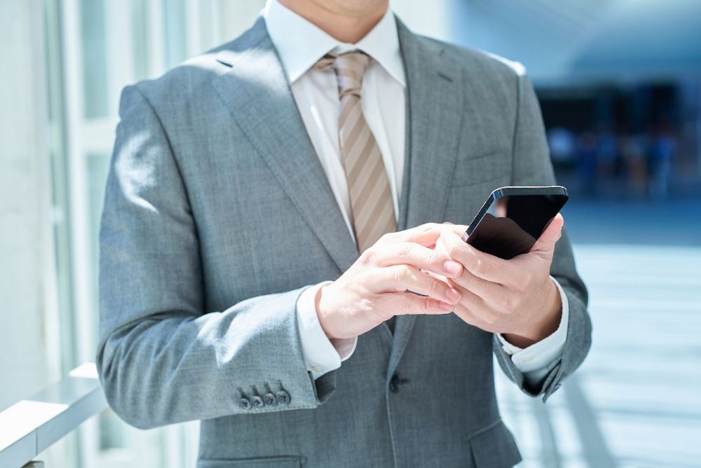 【スマホ紛失対策完全ガイド！企業が社用スマホ管理で押さえるべき6ステップ